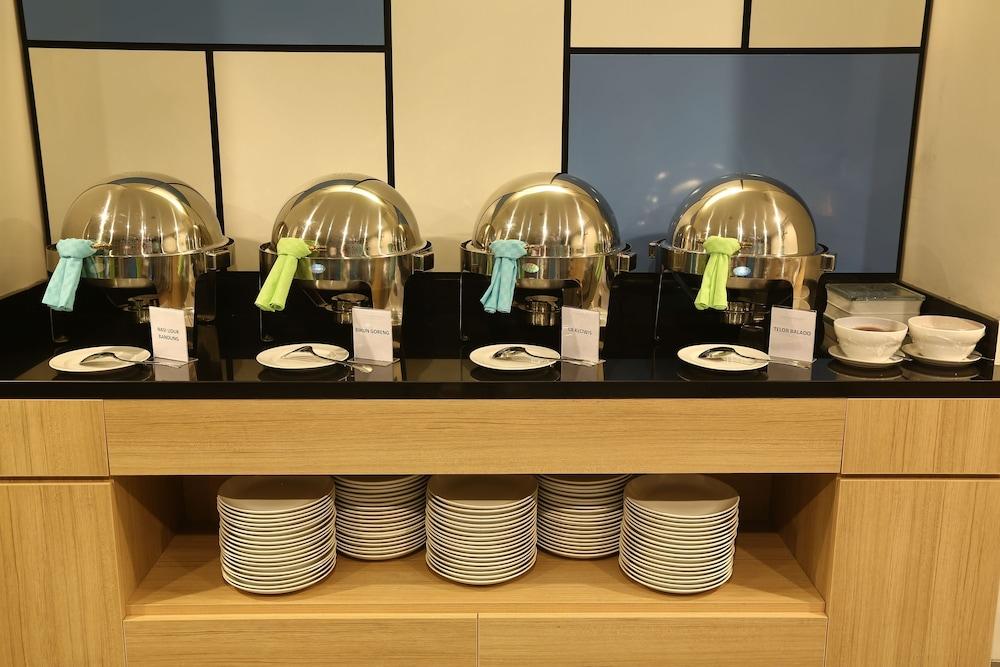 万隆锡奇特拉瑞姆酒店 外观 照片